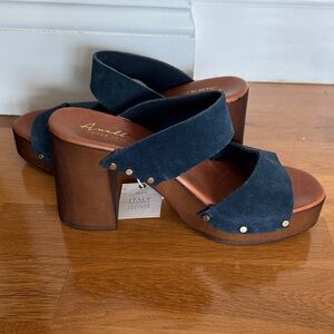 Women's Navy Suede Platform Sandals NEW